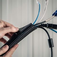 F6N0.50 BLACK 75ft X 1 / 2 INCH SPLIT TECHFLEX EXPANDABLE SLEEVING